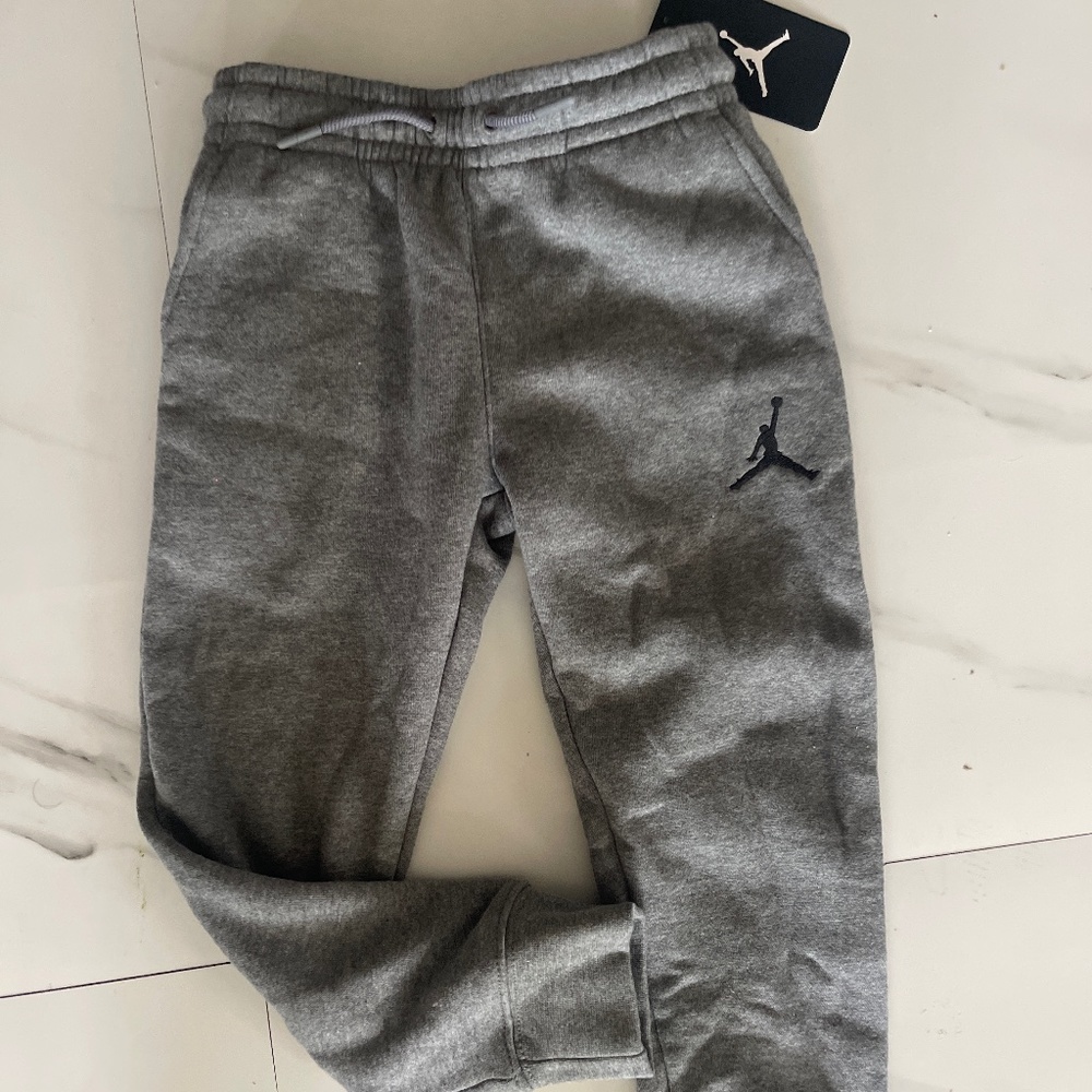 Jordan Carbon heather joggers